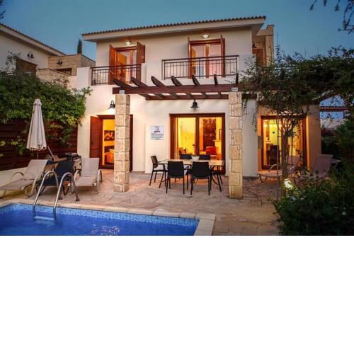 Villa in Kouklia Sleeps 6 includes Swimming pool Air Con and WiFi 1 6