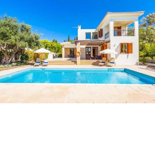 Villa in Kouklia Sleeps 6 includes Swimming pool Air Con and WiFi 3 1