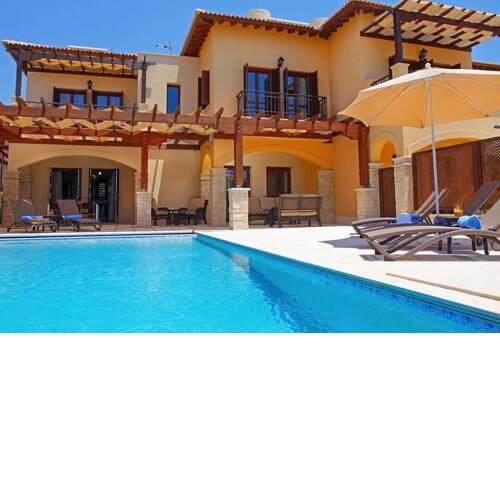 Villa in Kouklia Sleeps 6 includes Swimming pool Air Con and WiFi 8