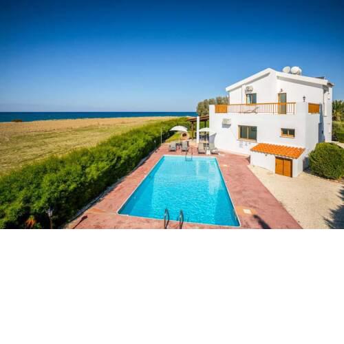 Villa in Mavroli Sleeps 6 includes Swimming pool Air Con and WiFi