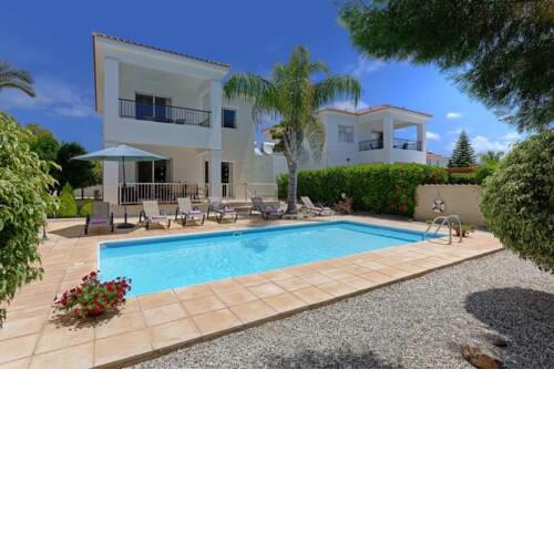 Villa in Pegeia Sleeps 7 with Pool Air Con and WiFi