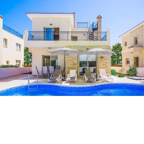 Villa in Polis Sleeps 6 includes Swimming pool Air Con and WiFi 9