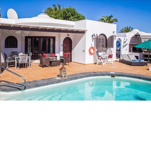 Villa in Puerto del Carmen Sleeps 6 includes Swimming pool Air Con and WiFi 0