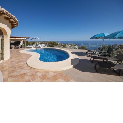 Villa in Rada de Moraira Sleeps 8 with Pool Air Con and WiFi