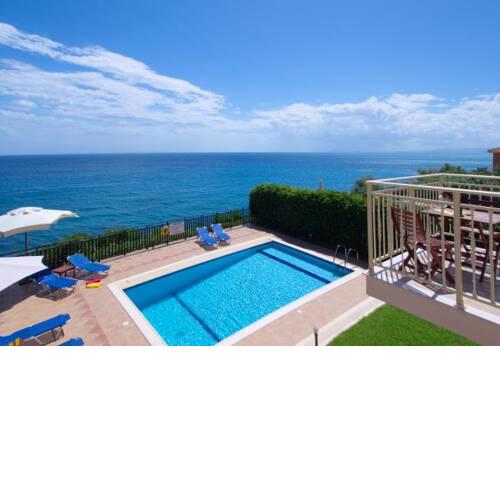 Villa in Skala Sleeps 7 includes Swimming pool and Air Con