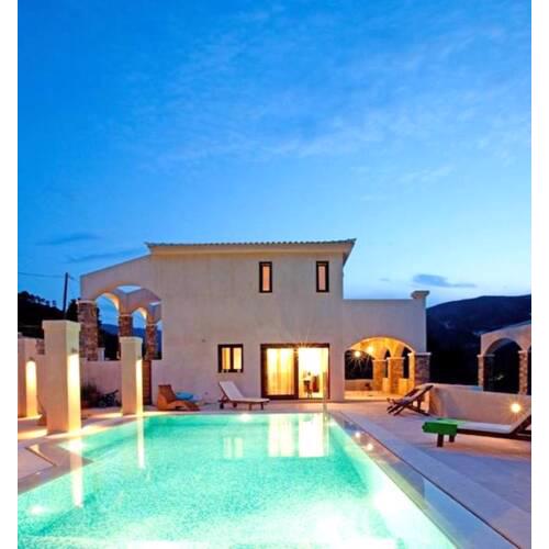 Villa in Skiathos island
