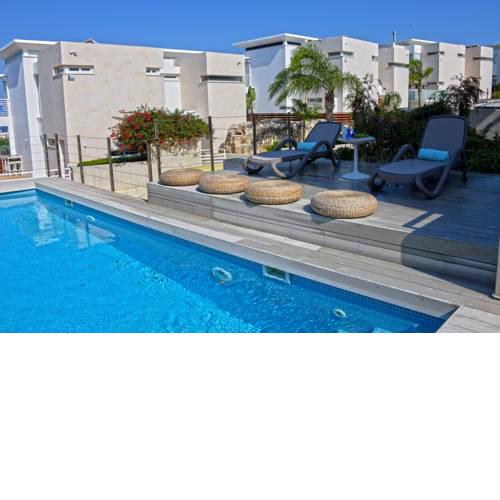 Villa Infinity