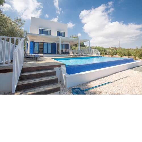 Villa Ioanni Helios - Stunning 4 Bedroom Protaras Villa - Few Minutes Drive to Fig Tree Bay