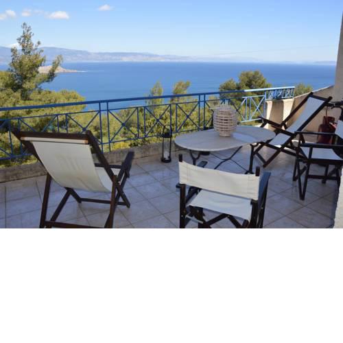 Villa Iokasti (sea View)
