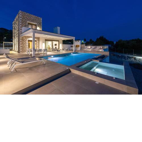VILLA IOLI in PEFKOS, PINE VILLAS