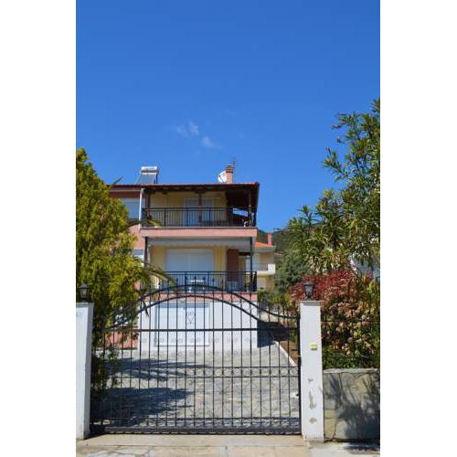 VILLA IRAKLITSA SEA VIEW