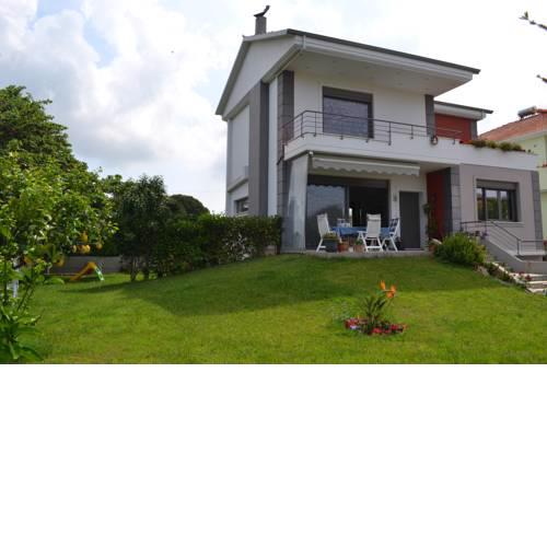 villa irini