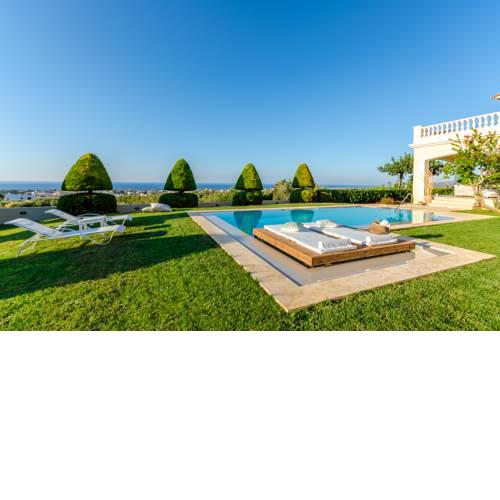 Villa Iris Luxury House