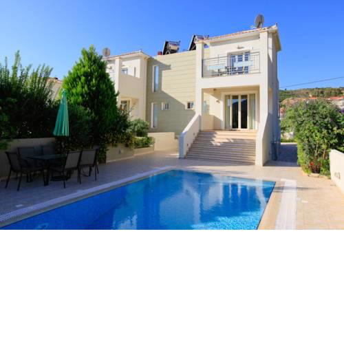 Villa Ismini