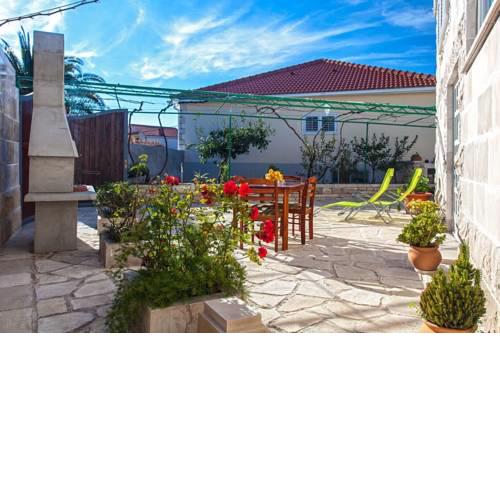 Villa Jaka