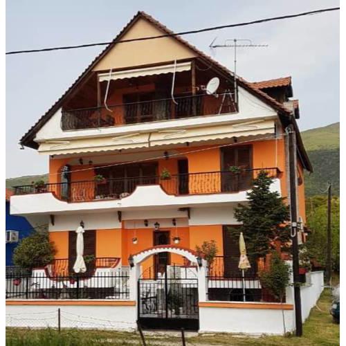 Villa Jeni