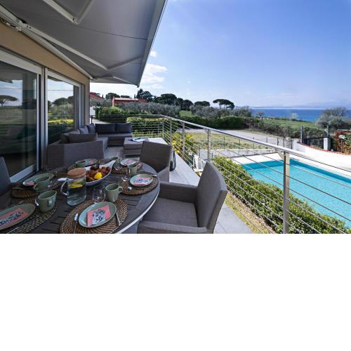 VILLA JULIA - Regarda Travel