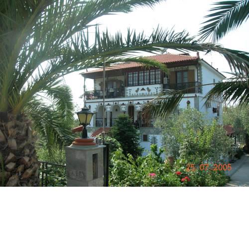 Villa Karapataki