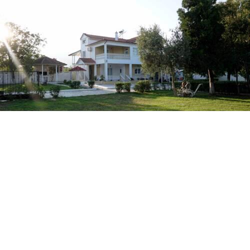 Villa Karras