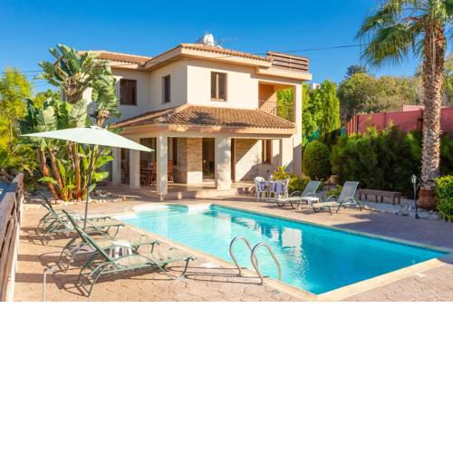 Villa Kinousa 1