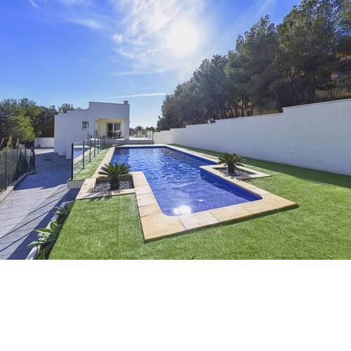 Villa Kobe - Plusholidays