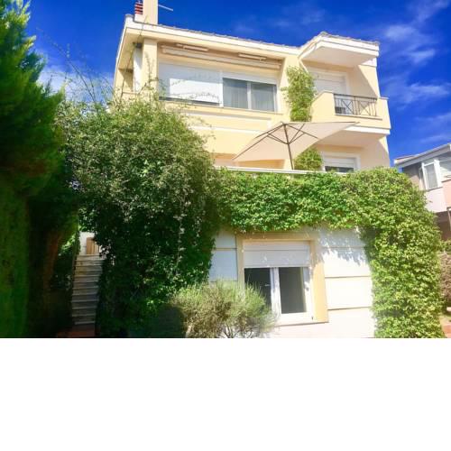 Villa Kyriaki 200m from the sandy beach