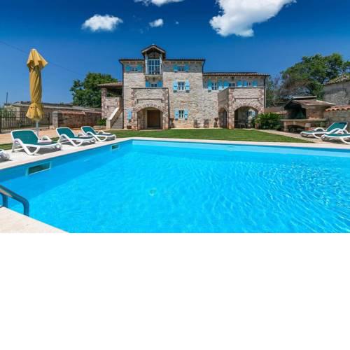 Villa L ?u?nji?i