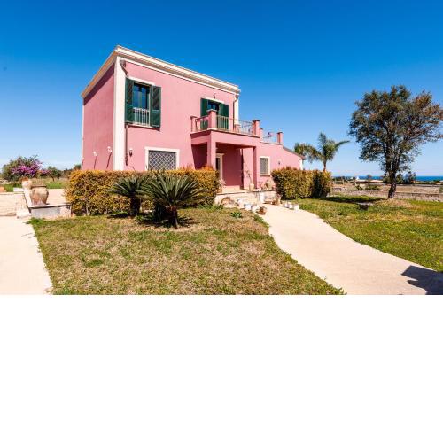 Villa La Isla - entire villa with private garden