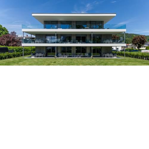 Villa Lago 9210