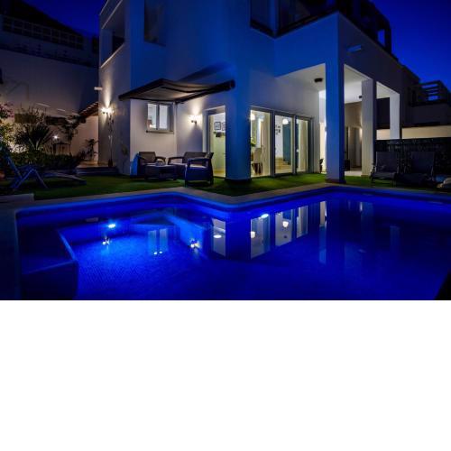 Villa Las Arenas