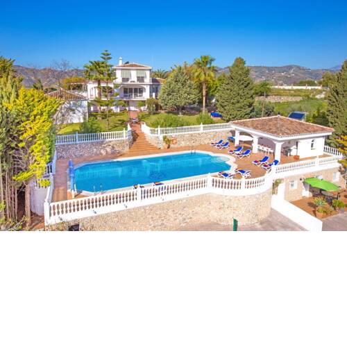 Villa Las Mariquitas, with heated pool
