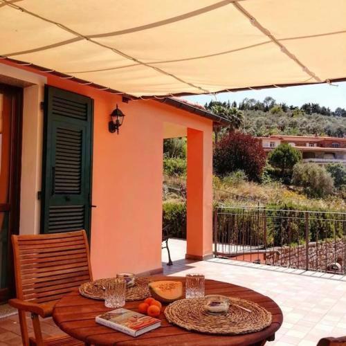 Villa Lazzarini Appartamento Giorgia con piscina condivisa 2km dal mare