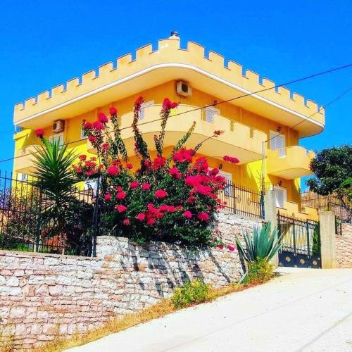 Villa-Leandro