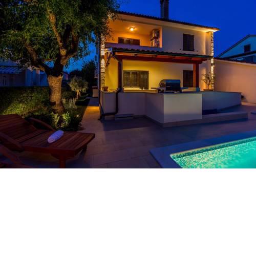 Villa Liah