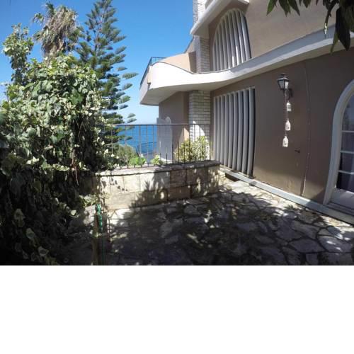 Villa Litsa