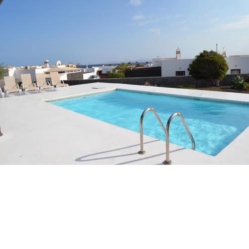 Villa Lola