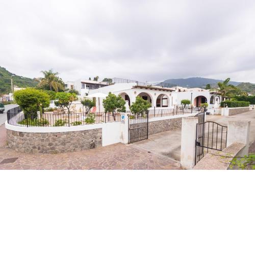 VILLA LORETTA LIPARI