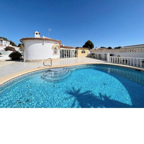 Villa los Cántabros