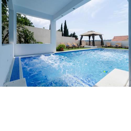 Villa Luciana Residence