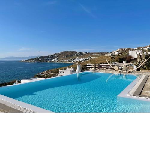 Villa Malou - 4 BDRM Sea & Sunset view - MG Villas