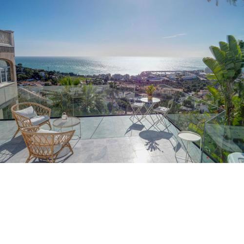 Villa Malvasia & Lotus Apartments with Sea Views by Hello Homes Sitges