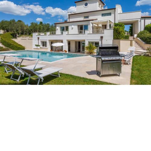 Villa Mandara 8&2
