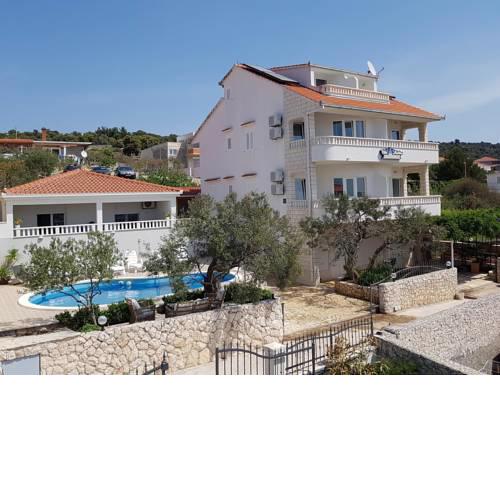 Villa Mandina