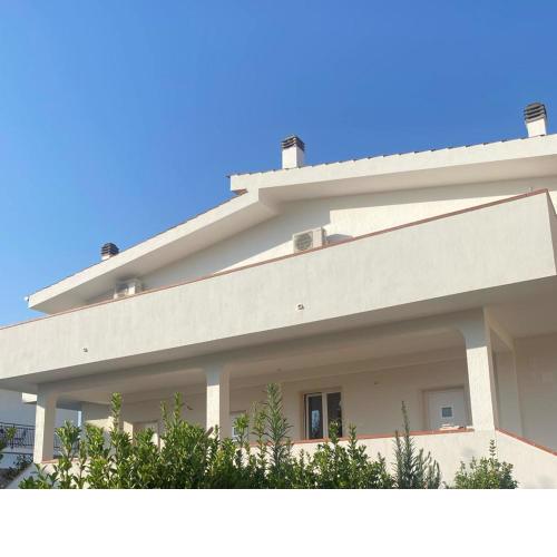 VILLA MANIVA