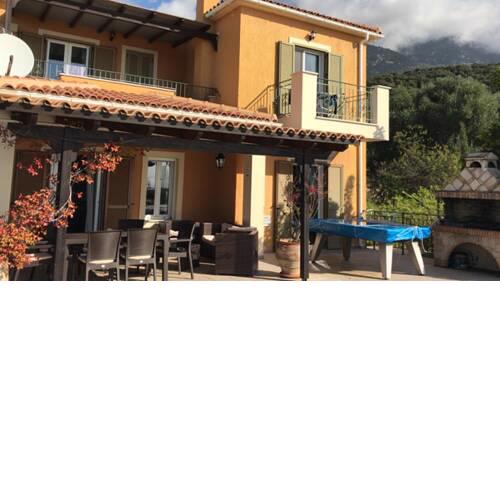 Villa Manoli