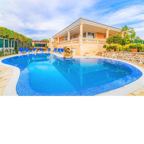 Villa Manoli