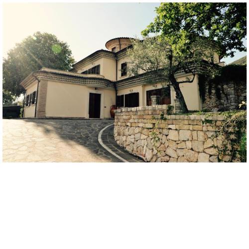 Villa Marciano