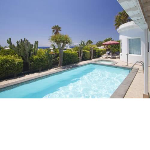 Villa Marcus - 3 Bedrooms large pool plus childs pool - Great for families