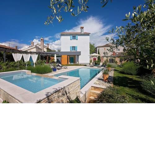 Villa Maxima Agri