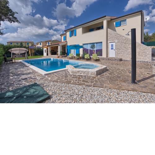 Villa Maximus